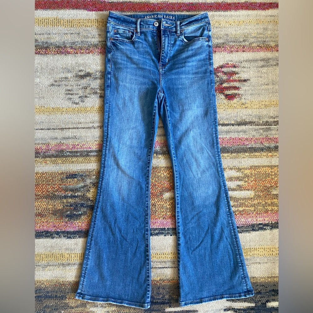 American Eagle super hi-rise flare Jean